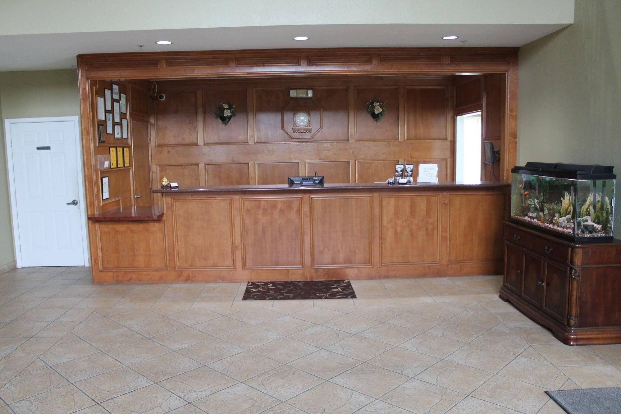 Baymont By Wyndham Texas City Exterior foto